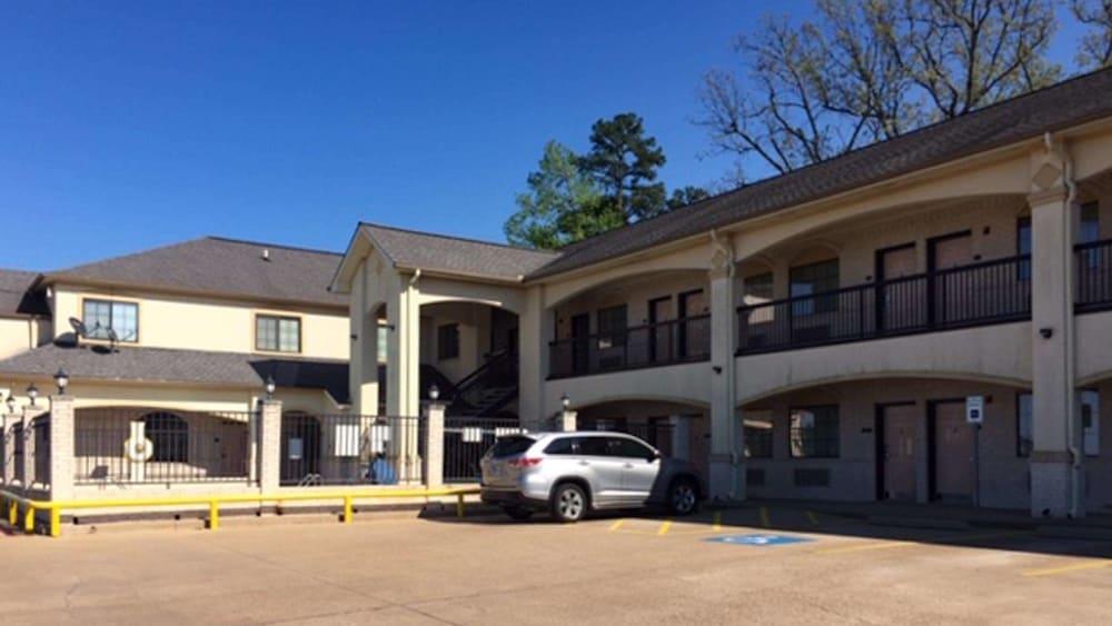 Motel 6 Tyler Eksteriør bilde