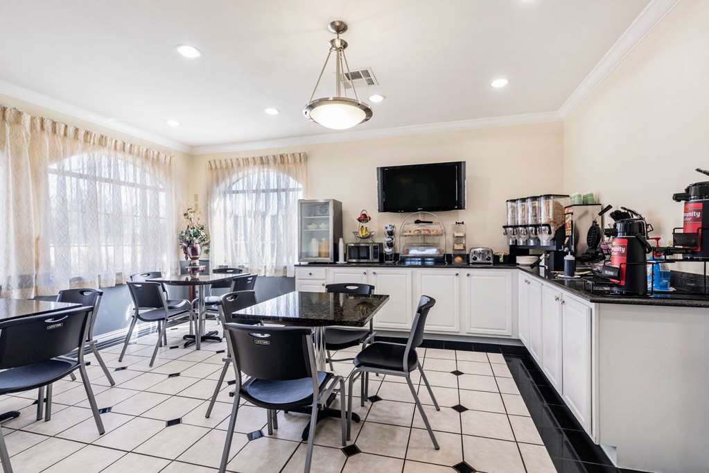 Motel 6 Tyler Restaurant bilde
