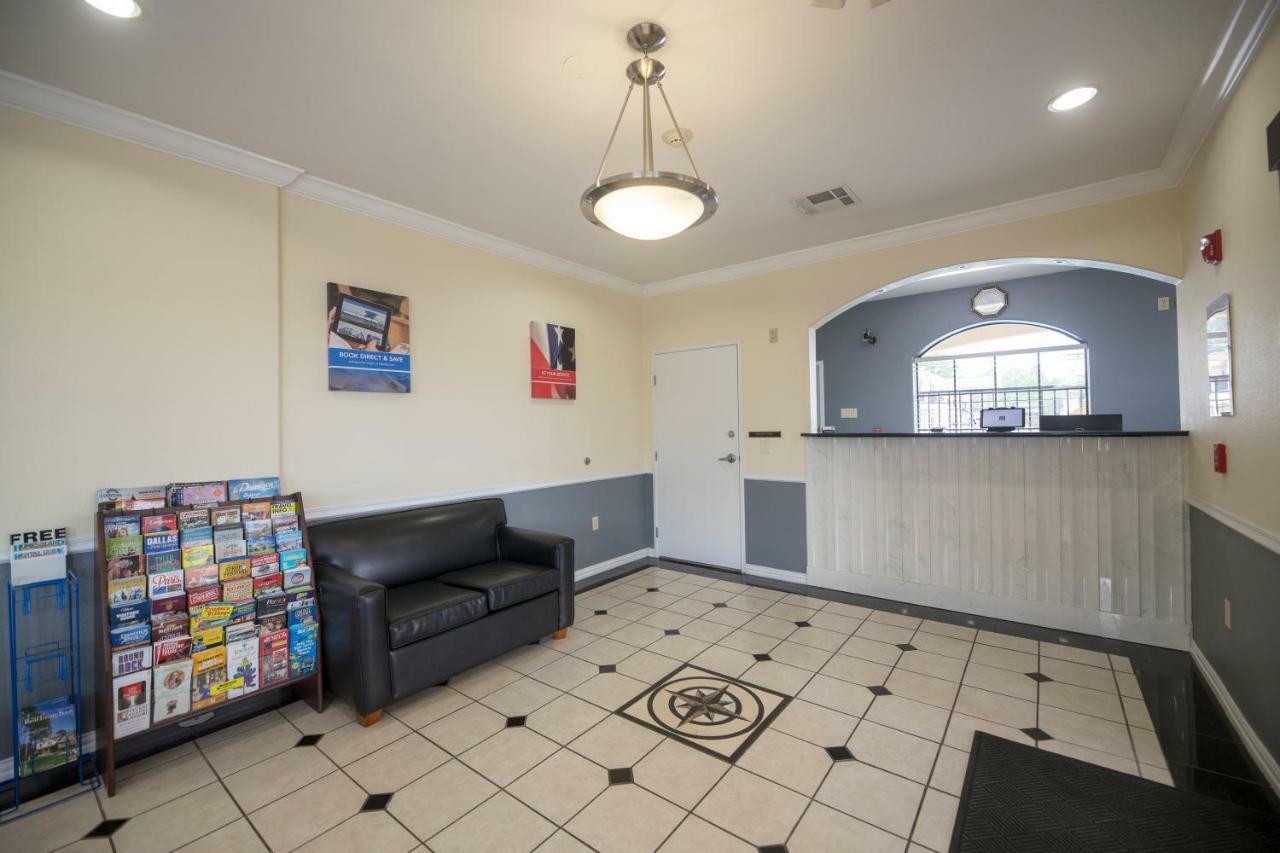 Motel 6 Tyler Eksteriør bilde